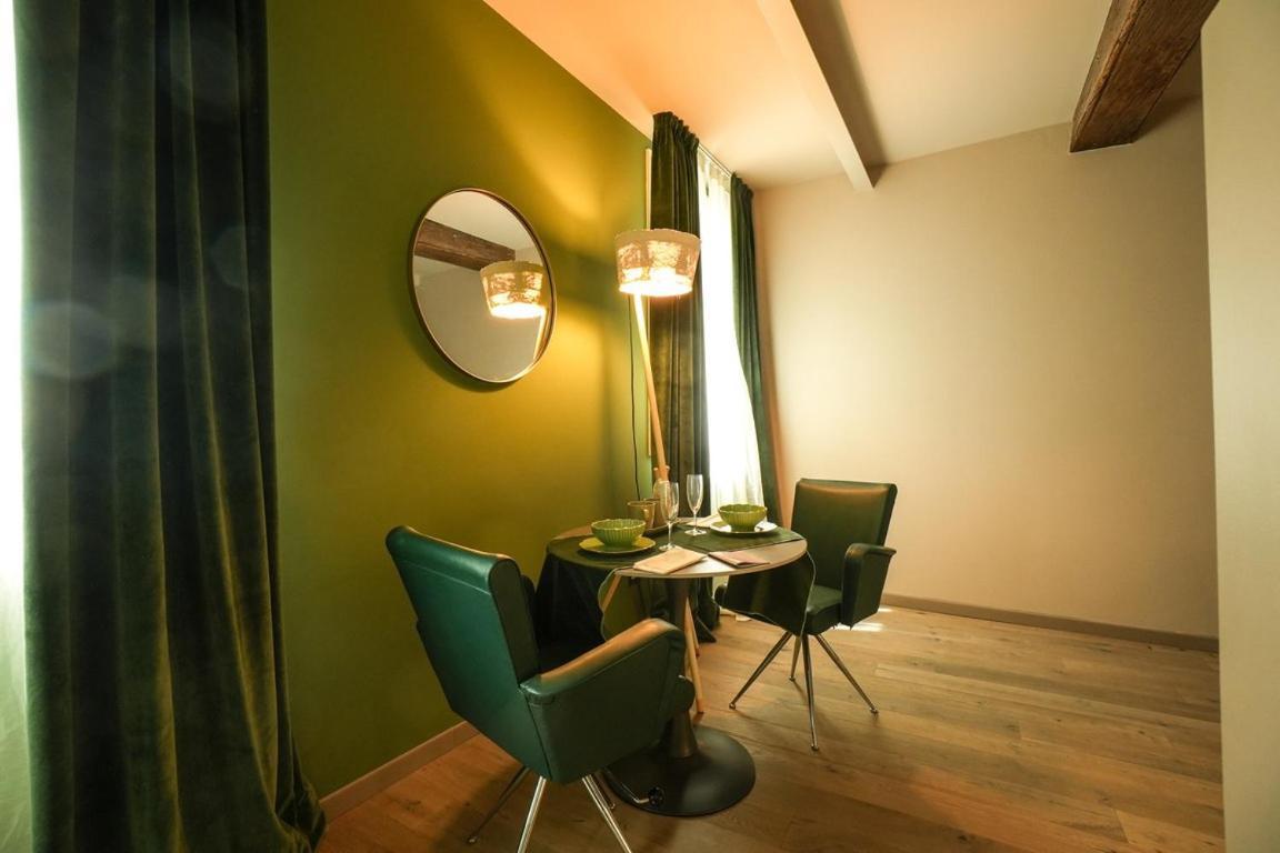 모데나 Sant'Eufemia 30 B&B 외부 사진