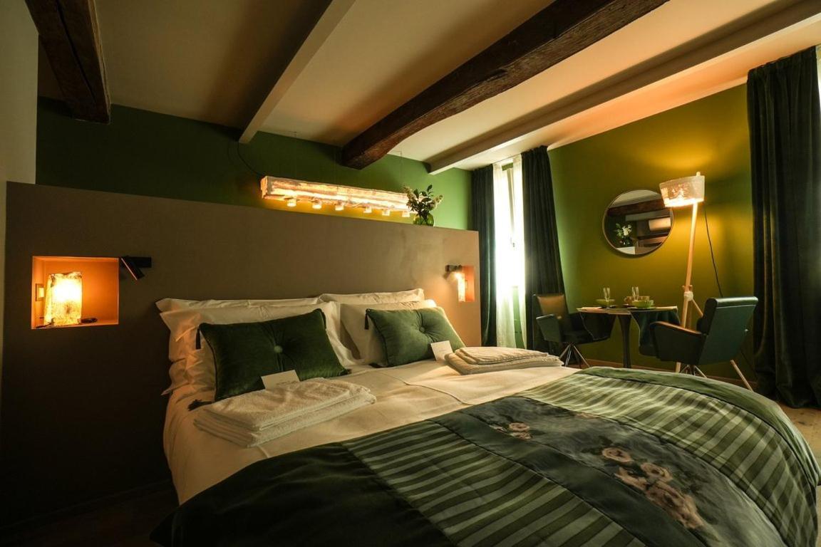 모데나 Sant'Eufemia 30 B&B 외부 사진