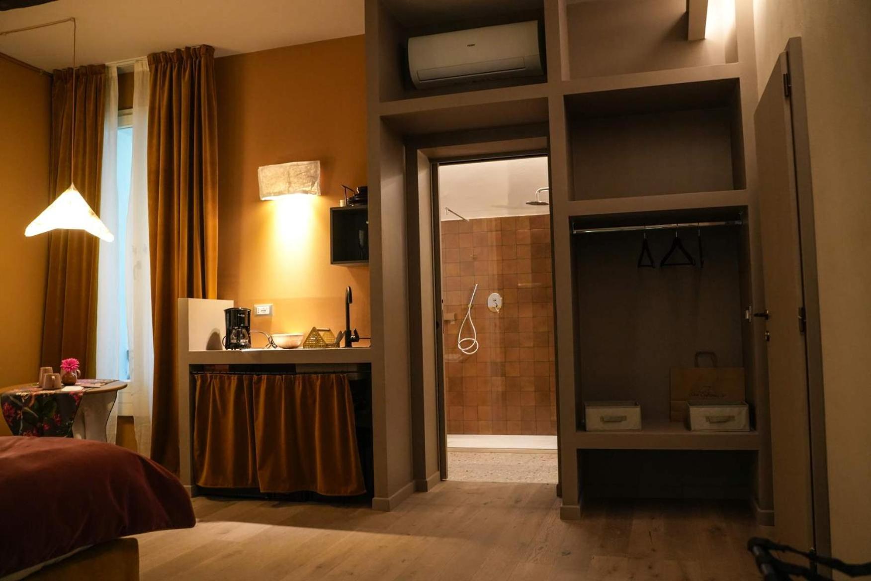 모데나 Sant'Eufemia 30 B&B 외부 사진